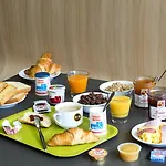 Hotel Active, Parking Sécurisé Gratuit 3*