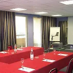 Hotel Active, Parking Sécurisé Gratuit 3*