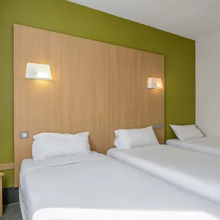 B&B Hotel Nimes Ville Active, Parking Securise Gratuit Hotel