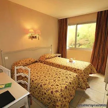 Active, Parking Sécurisé Gratuit Hotel 3*
