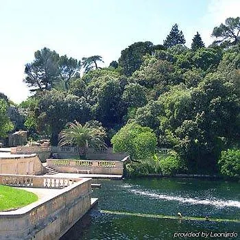 Отель B&B Hotel Nimes Ville Active, Parking Securise Gratuit 3*