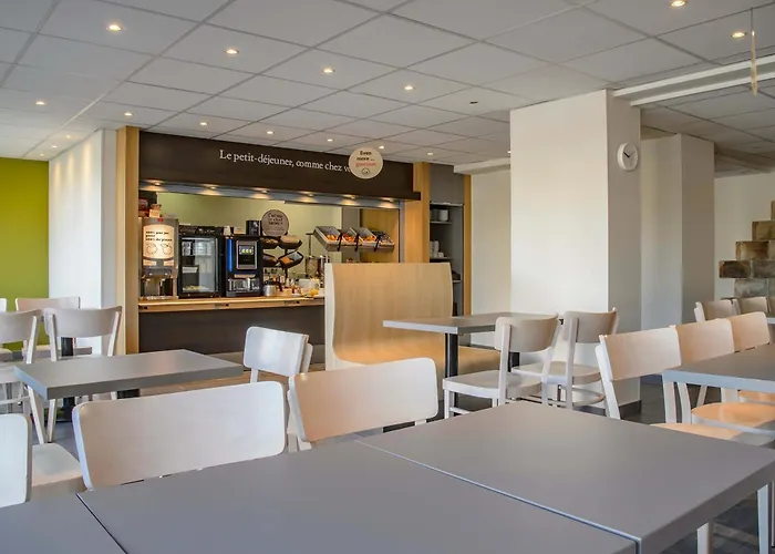 Hotel Active, Parking Sécurisé Gratuit