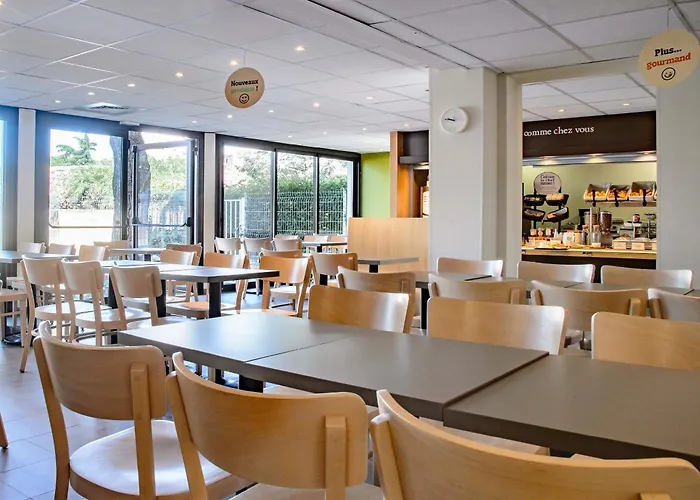 Hotel Active, Parking Securise Gratuit