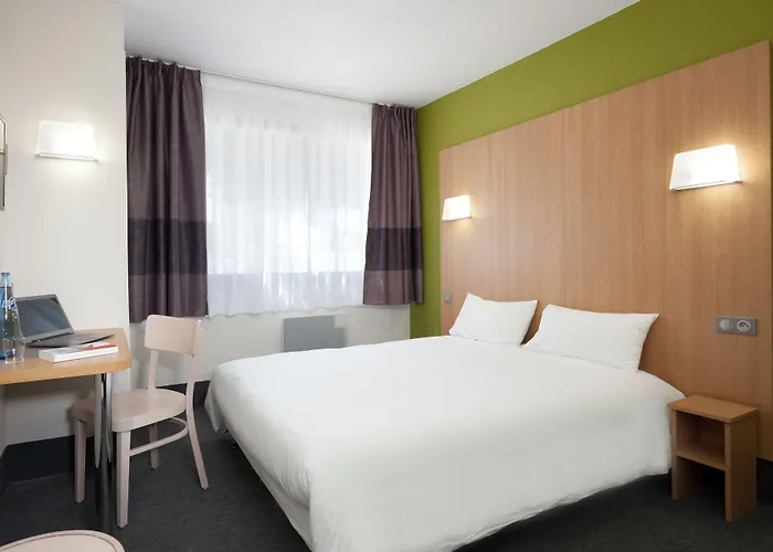 Active, Parking Securise Gratuit Nîmes