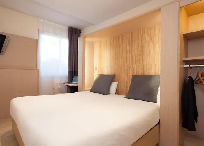 Hotel Active, Parking Sécurisé Gratuit 3*