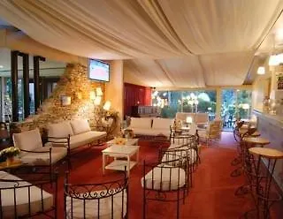 Active, Parking Sécurisé Gratuit 3*