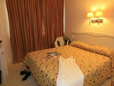 Active, Parking Securise Gratuit Hotel 3*